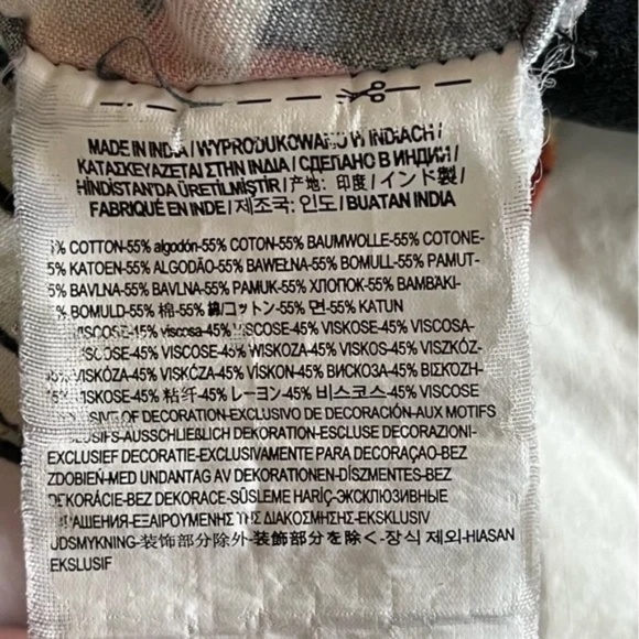 Vans | Black Daintree Hawaiian Short Sleeve Classic Fit Button Down Shirt, Small - Picture 8 of 8